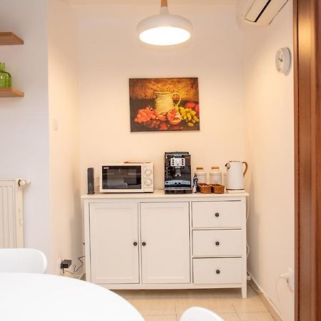 Classic Apartment Near The City Center Cluj-Napoca Buitenkant foto